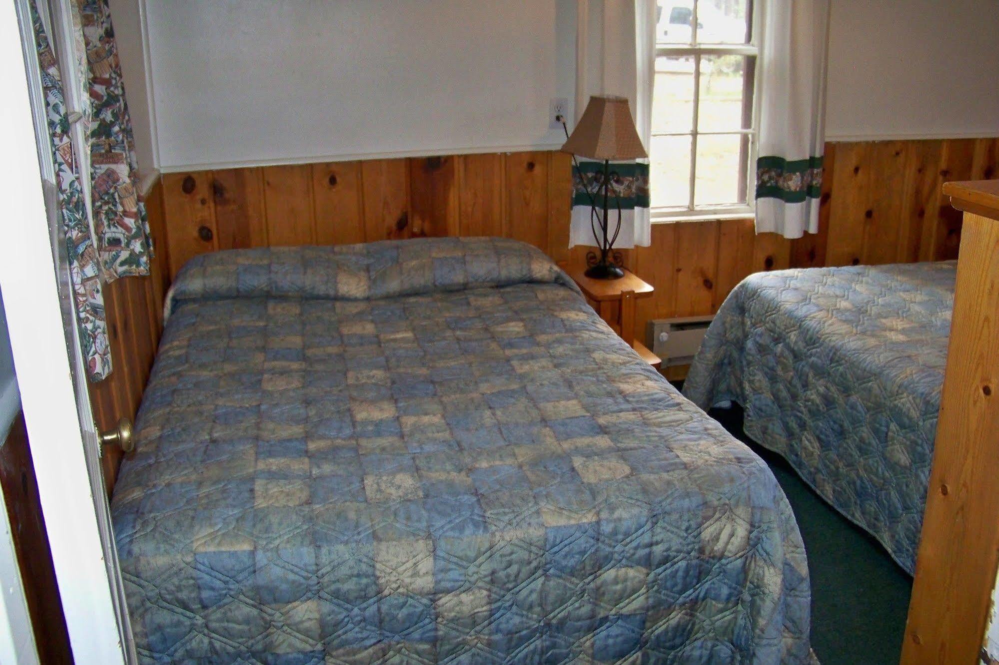 Lake Of The Woods Resort Lakeside Exterior foto